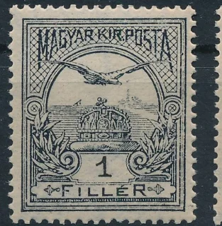 Turul Szent István koronája felett
