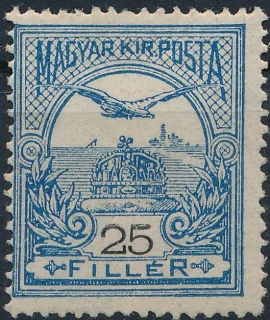 Turul Szent István koronája felett