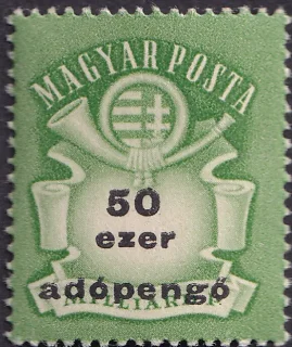 Címer és postakürt