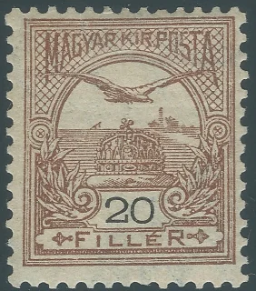 Turul Szent István koronája felett