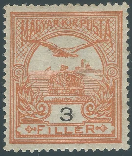 Turul Szent István koronája felett