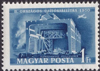 Épülő gyár