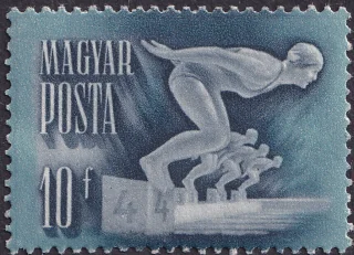 Női úszók rajtja